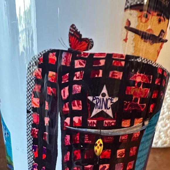 Rare MN 16 oz Glass with Colorful MN Graphics - Picture 2 of 9